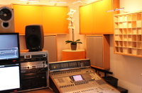 Ein Studio mit angenehmer Akustik und Optik